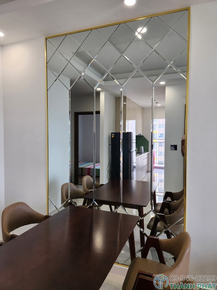 Kính Thủy Trang Trí Quận 1