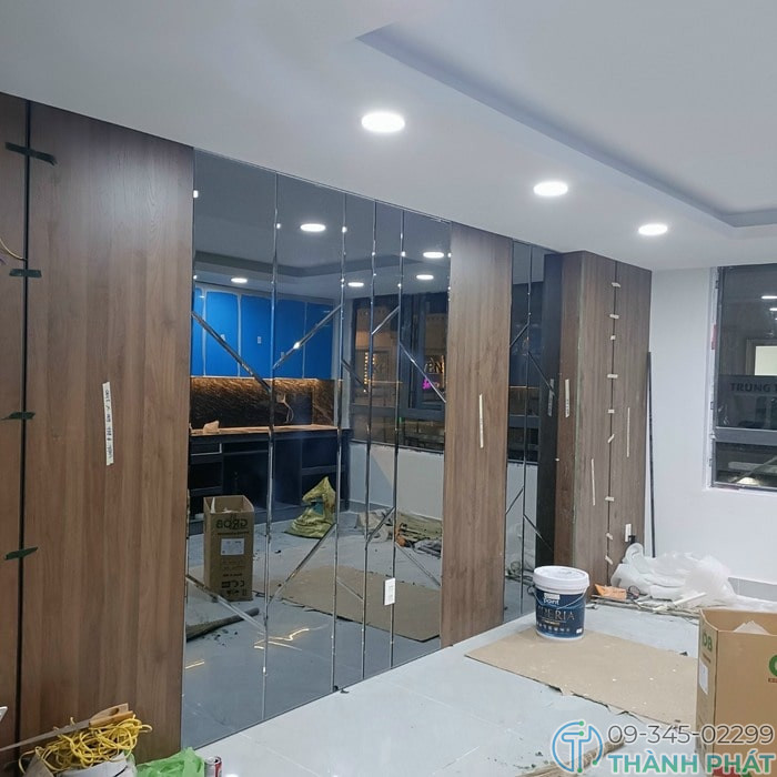 Kính Thủy Trang Trí Quận 4